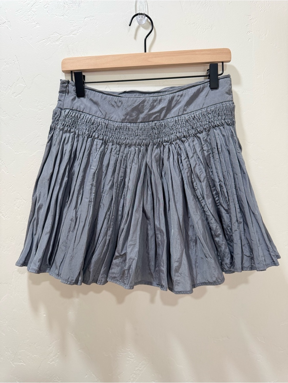 SEE BY CHLOÉ Gray Pleated Smocked Mini Skirt Metallic Women's US 6 - Picture 2 of 9